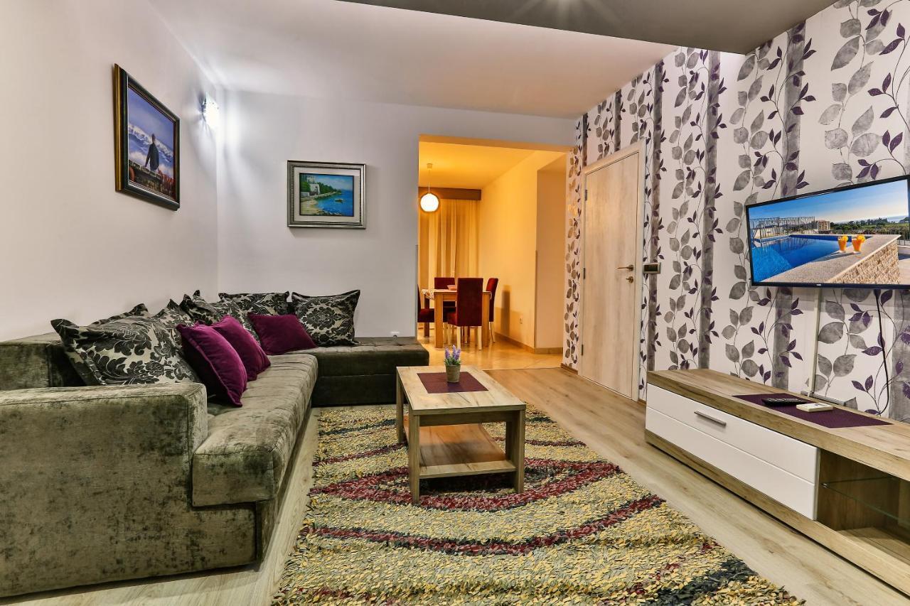 De Lux Apartments Luka Bar Luaran gambar