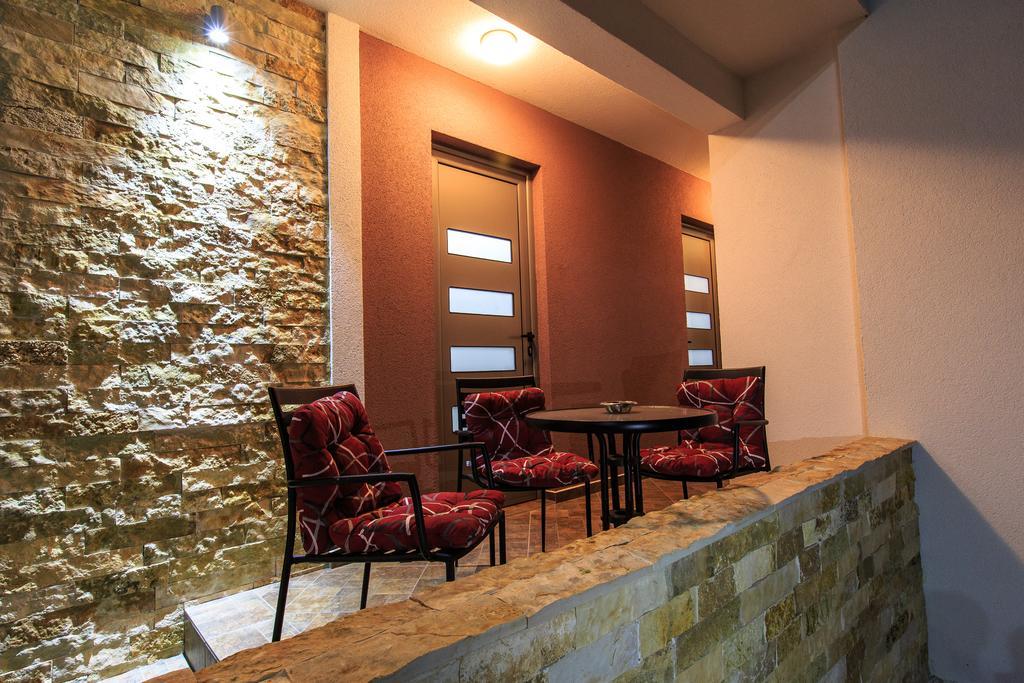De Lux Apartments Luka Bar Luaran gambar